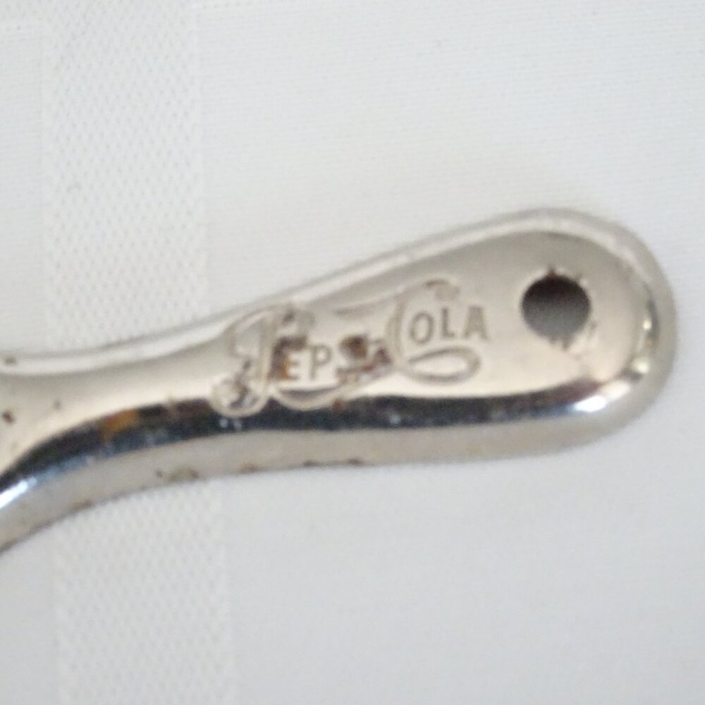 Vintage PEPSI-COLA Metal Church Key‎ bottle opener. Length 3" - Picture 2 of 4